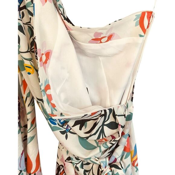 Elliatt Multi One Shoulder Bungalow Dress - Picture 15 of 15